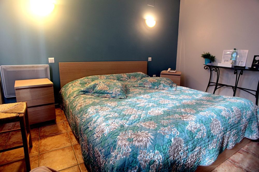 Logis Hotel Restaurant Auberge De L'Espinouse Fraisse-sur-Agout Εξωτερικό φωτογραφία
